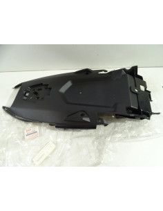 Passage de roue arrière SUZUKI GSXS 750 63111-13K0 - 2018/2021 - 63111-13K0 État Neuf 2