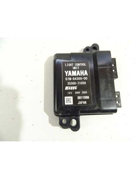 Boîtier divers YAMAHA T-MAX 125 - 2021 - B7M-84300-00 Occasion