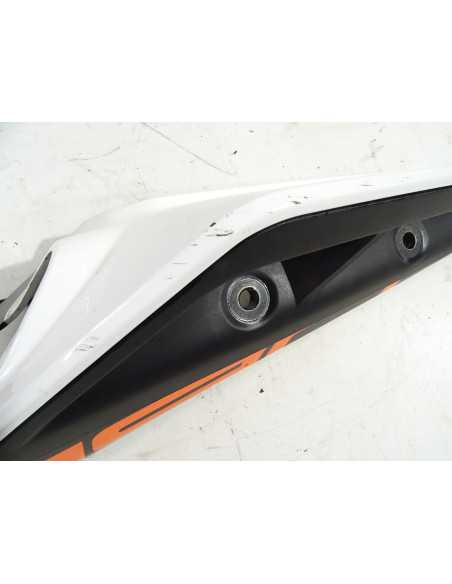 Flanc de selle gauche KTM DUKE 390 - 2017/2021 - Occasion