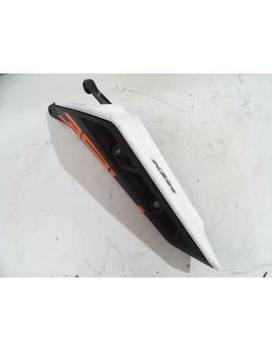 Flanc de selle gauche KTM DUKE 390 - 2017/2021 - Occasion
