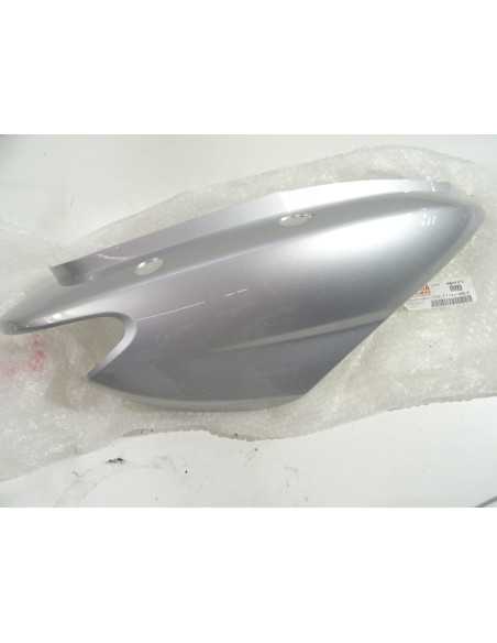 Flanc de selle droit MBK OVETTO 50 - 2008/2009 - 5C2-F1741-00-LK État Neuf