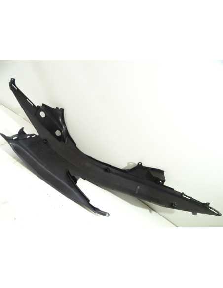 Flanc de selle gauche SUZUKI BURGMAN 125 - 2007/2013 - 47211-03H
