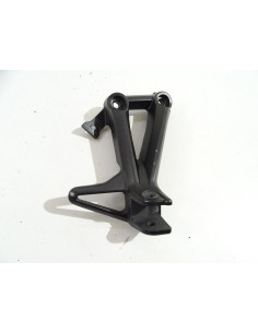 Platine repose-pied droit YAMAHA MT09 900 - 2014/2021 - 1RC-2742L-01 Occasion
