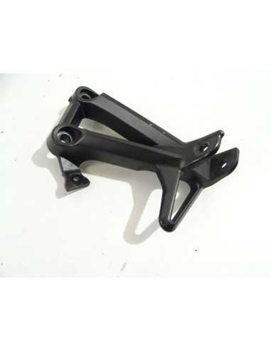 Platine repose-pied droit YAMAHA MT09 - 2014/2021 - 1RC-2742L-01 Occasion