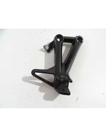 Platine repose-pied droit YAMAHA MT09 - 2014/2021 - 1RC-2742L-01 Occasion