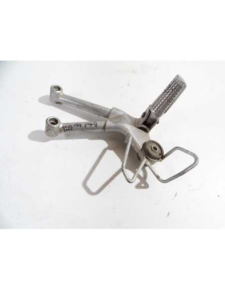 Platine repose-pied arrière droit SUZUKI BANDIT 650 - 2005/2006 - Occasion