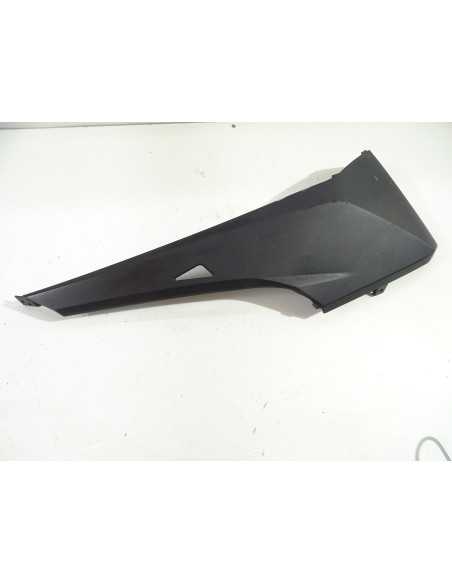 Bas de caisse droit HONDA FORZA 125 - 2014/2017 - 64431-K40-F000 Occasion