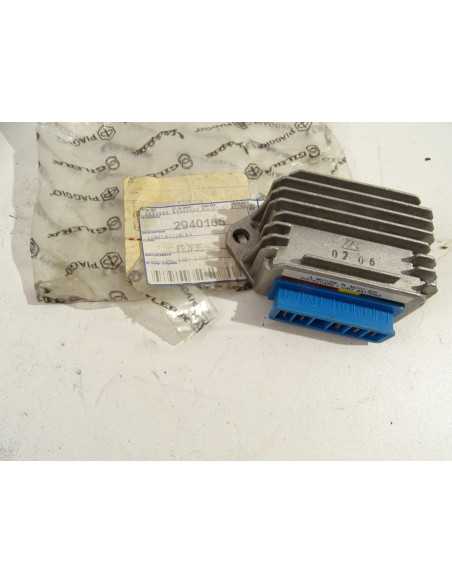 Régulateur VESPA LX 125 - 1996/2006 - 2940165 État Neuf