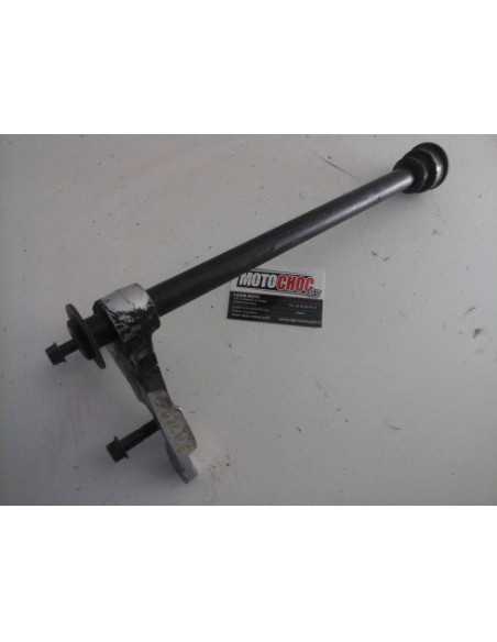 Axe de roue arrière YAMAHA FAZER 600 - 1999