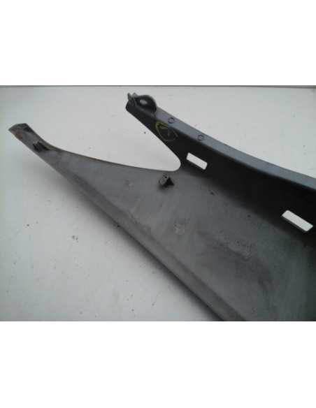 Flanc de selle gauche YAMAHA X-MAX 250 1B9 - 2006-2009 - 1B9-F1721-00 - Occasion