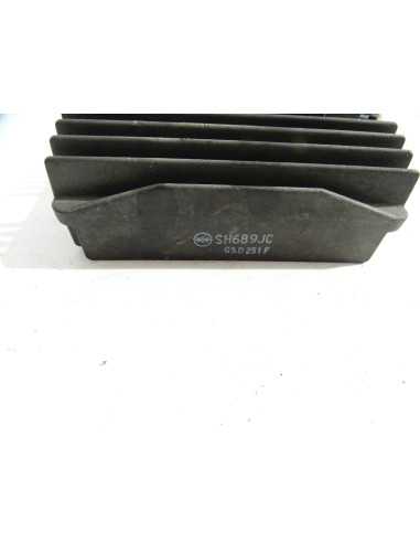 Régulateur VESPA GTS 300 - 2014 - SH689JC