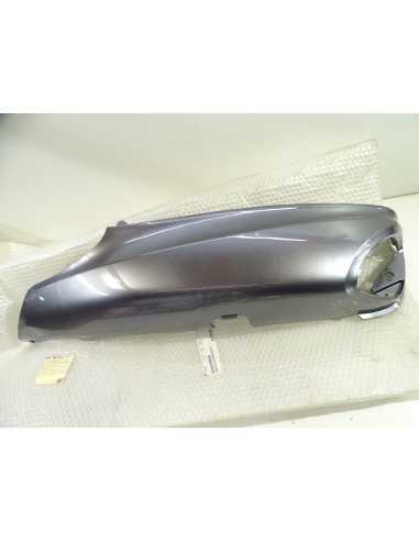Flanc de selle droit PIAGGIO X9 EVO 125 - 2006 -