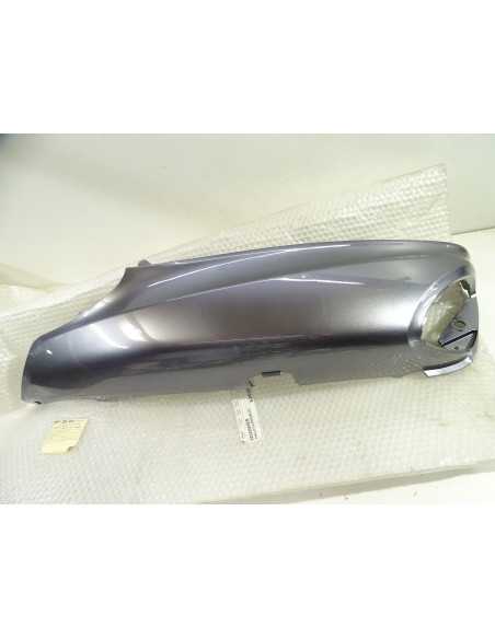 Flanc de selle droit PIAGGIO X9 EVO 125 - 2006 -