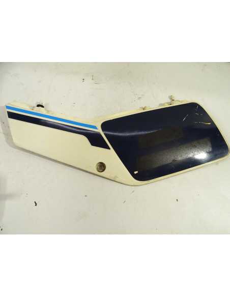 Flanc de selle gauche SUZUKI DR 600 47211-14A0
