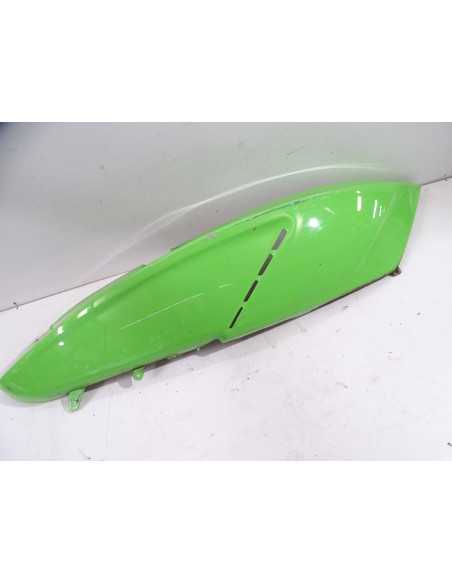 Flanc de selle droit GILERA GP 800 - 2008/2012 - 653155 Occasion