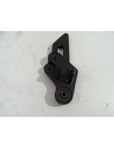 Platine repose-pied avant gauche YAMAHA MT07 - 2022 - 1WS-27442-10 Occasion - très bon état 2