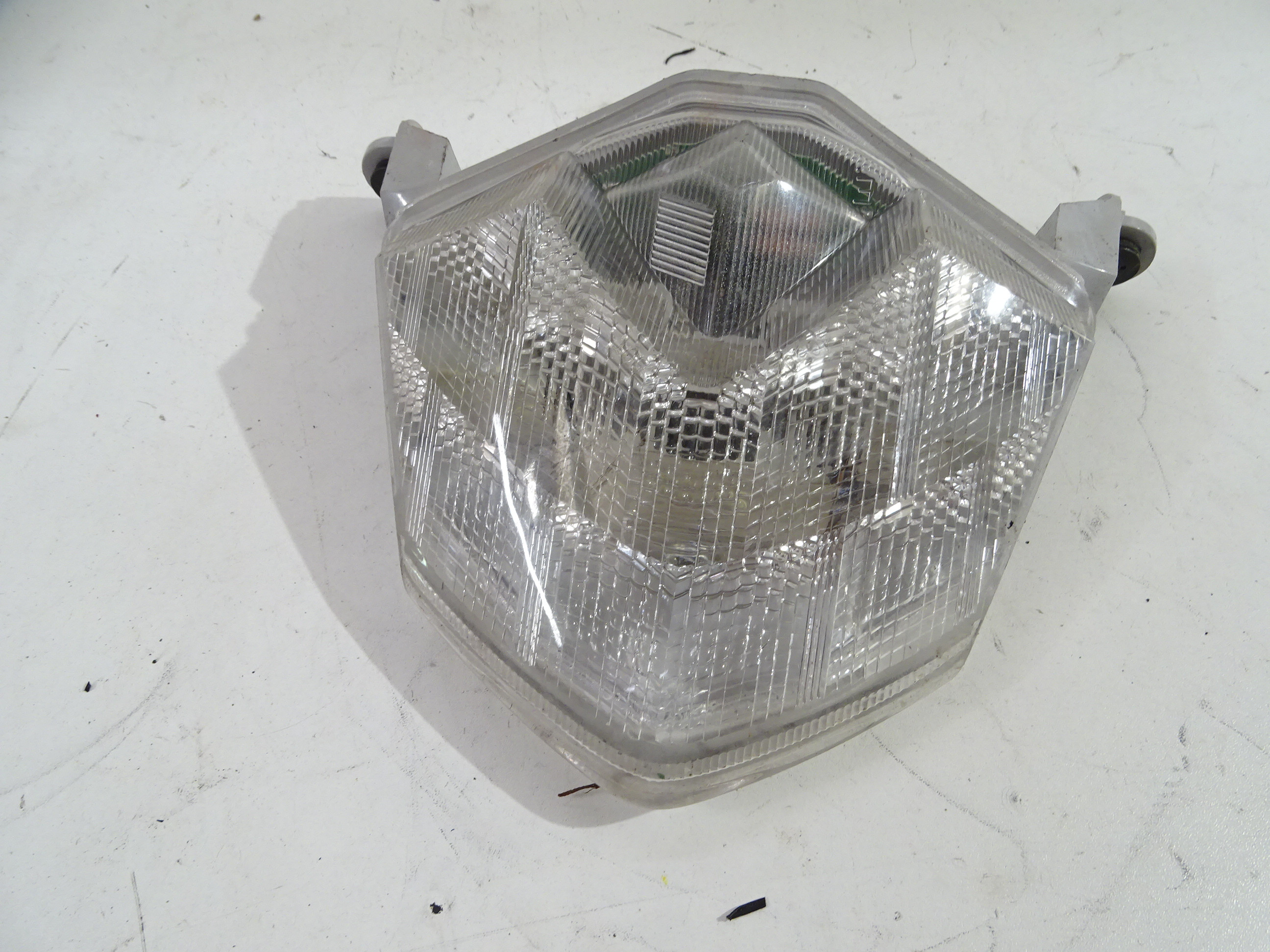 Feu arrière LED KAWASAKI Z750 2008/2010 Occasion