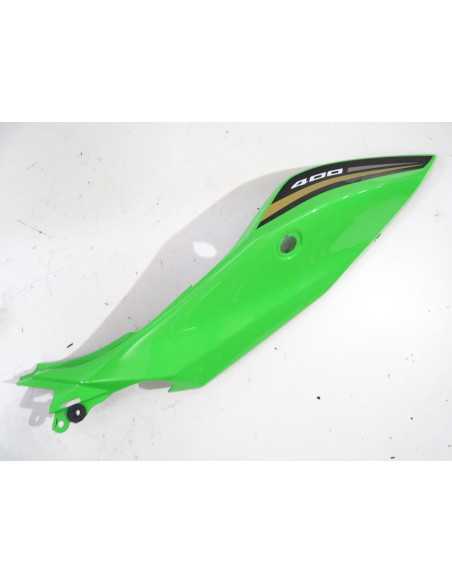 Flanc de selle gauche KAWASAKI NINJA 400 - 2018/2022 - 36041-0042 Occasion - très bon état