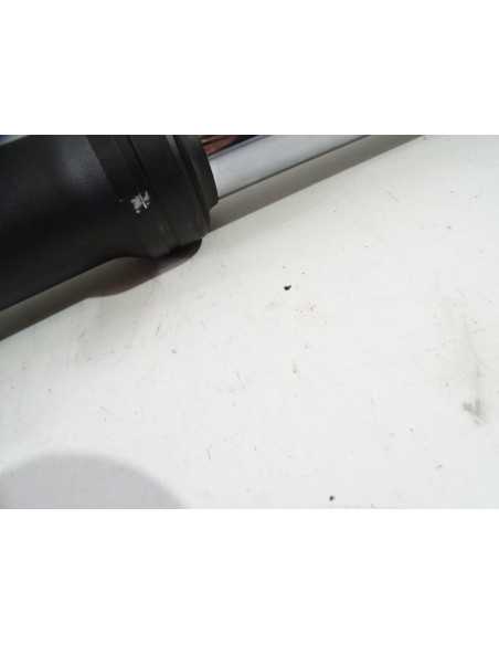 Tube de fourche droit YAMAHA MT07- 2020 - B4C-23103-01