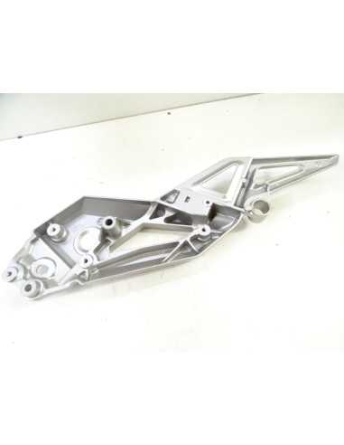 Platine repose-pied droit HONDA X-ADV 750 - 2017/2020 -