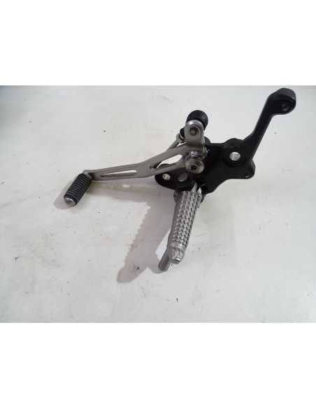 Platine repose-pied gauche KAWASAKI NINJA 400 - 2018/2022 - Occasion - très bon état