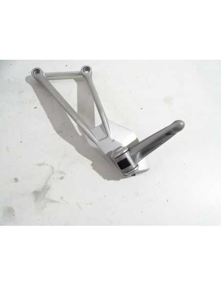 Platine repose-pied arrière gauche MV AGUSTA BRUTALE 1090 - 2010/2013 - 80B094169 Occasion