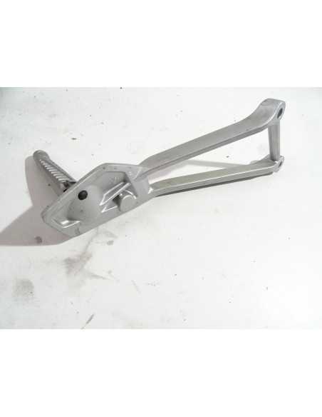 Platine repose-pied arrière gauche MV AGUSTA BRUTALE 1090 - 2010/2013 - 80B094169 Occasion