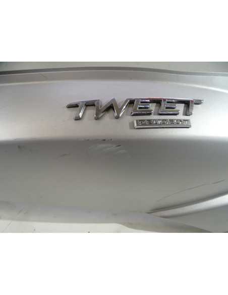 Flanc de selle droit PEUGEOT TWEET 125 - 2010/2019 - 83500-Z6A-0000 Occasion