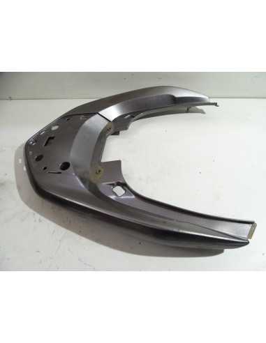 Cache central arrière HONDA FORZA 300 - 2013 - 84150-K04-9300 Occasion