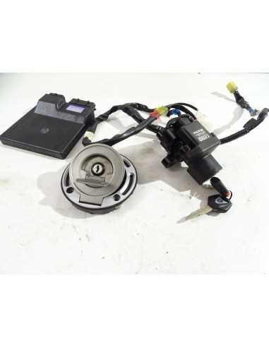 Kit serrure YAMAHA YZF-R1M - 2015 - 2CR-W8250-00