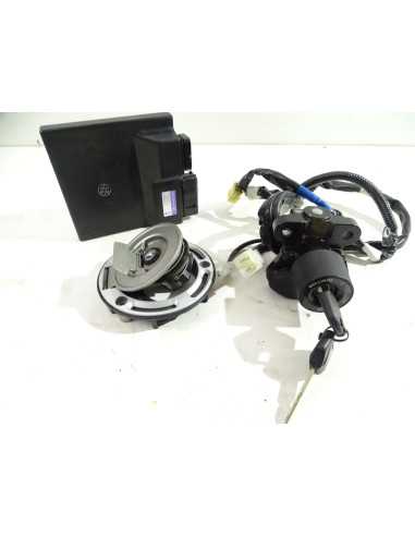 Kit serrure YAMAHA YZF-R1M - 2015 - 2CR-W8250-00