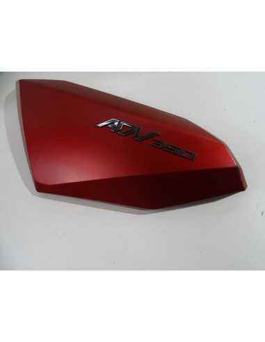 Flanc de selle gauche HONDA X-ADV 350 - 83600-K2L-D000 - 83500-K2L-D000