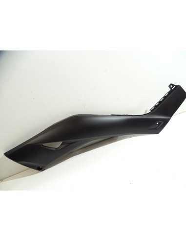 Cache latéral gauche YAMAHA X-MAX 300 - 2018/2022 - BL1-F1721-00-P0