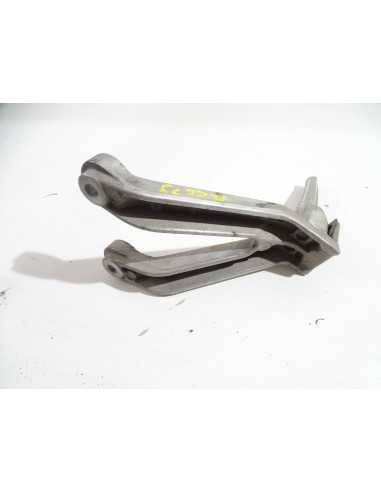 Platine repose-pied (paire) arrière gauche HONDA CBR RR 900 SC33B - 1996/1999 - Occasion