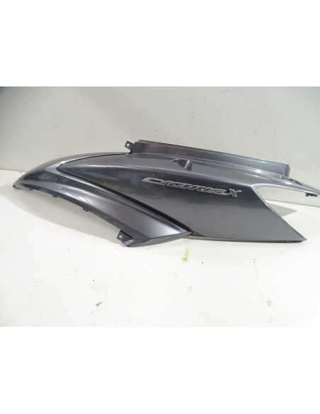 Flanc de selle gauche YAMAHA CYGNUS X 125 - 2014 -