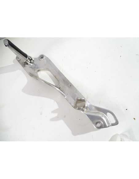 Platine repose-pied gauche YAMAHA TDM 900 - 2002/2011 - Occasion