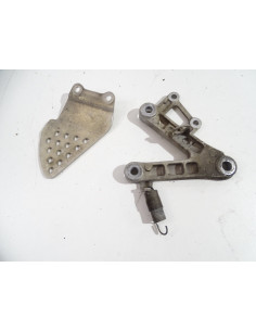 Platine repose-pied avant droit HONDA HORNET 600 SC33B - 1996/1999 - Occasion 2