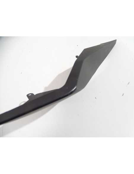 Flanc de selle droit HONDA CBR 650 - 2020 - 77231-MKN-D40ZA Occasion