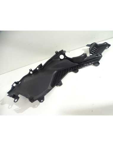 cache latéral droit HONDA FORZA 750 64431-MKV-D00