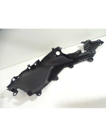 cache latéral droit HONDA FORZA 750 64431-MKV-D00