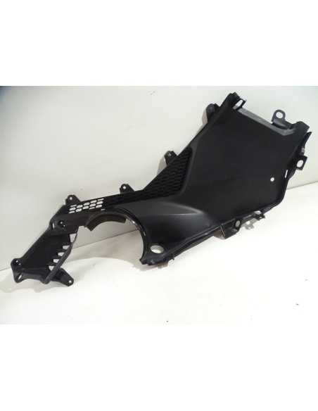 cache latéral droit HONDA FORZA 750 64431-MKV-D00