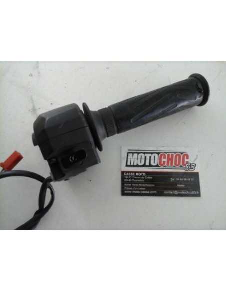 Commodo droit YAMAHA YBR 125 - 2005