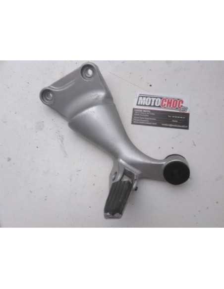 Platine repose-pied avant gauche SUZUKI HAYABUSA 1300 - 1999-2007 - 24F 511