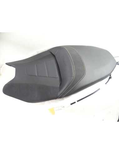 Selle YAMAHA T-MAX 560 TECH MAX- 2021 - BC3-24730-33 État Neuf