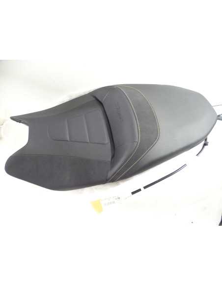 Selle YAMAHA T-MAX 560 TECH MAX- 2021 - BC3-24730-33 État Neuf