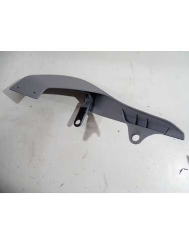 Flanc de selle gauche YAMAHA MT07 700 - 2022 - BAT-21711-00