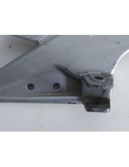 Platine repose-pied droit HONDA TRANSALP 650 XLV - 2000 - 50615-MCB