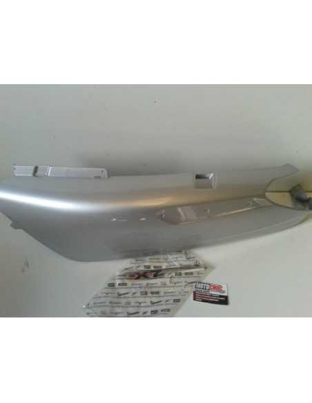 Flanc de carénage gauche PIAGGIO X-EVO 125 - SX 653811