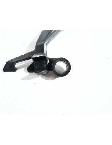 Platine repose-pied arrière droit KAWASAKI Z900 - 2020 -