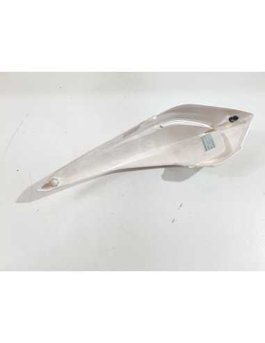 Flanc de selle gauche MV AGUSTA BRUTALE 675 - 2013/2016